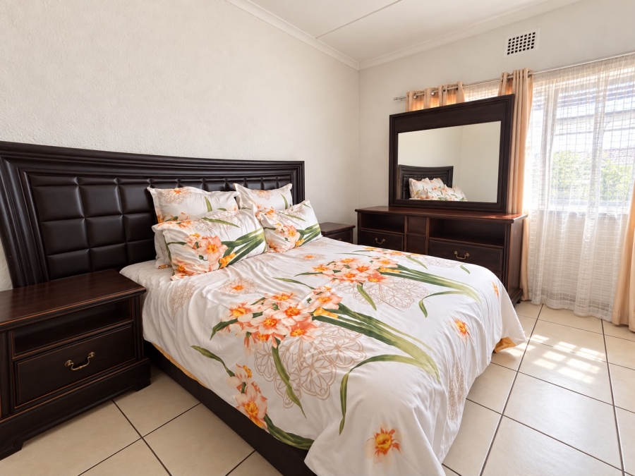 3 Bedroom Property for Sale in Rugby Western Cape